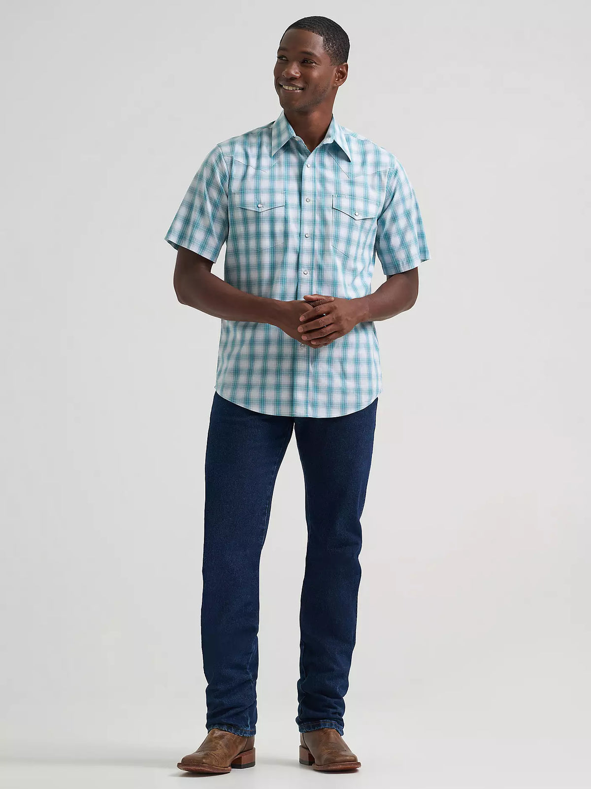 Wrangler Men's S/S Wrinkle Resist Western Snap Plaid Shirt in Pale Teal