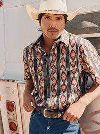 Wrangler Men's S/S Checotah® Western Snap Shirt in Fire Crawl