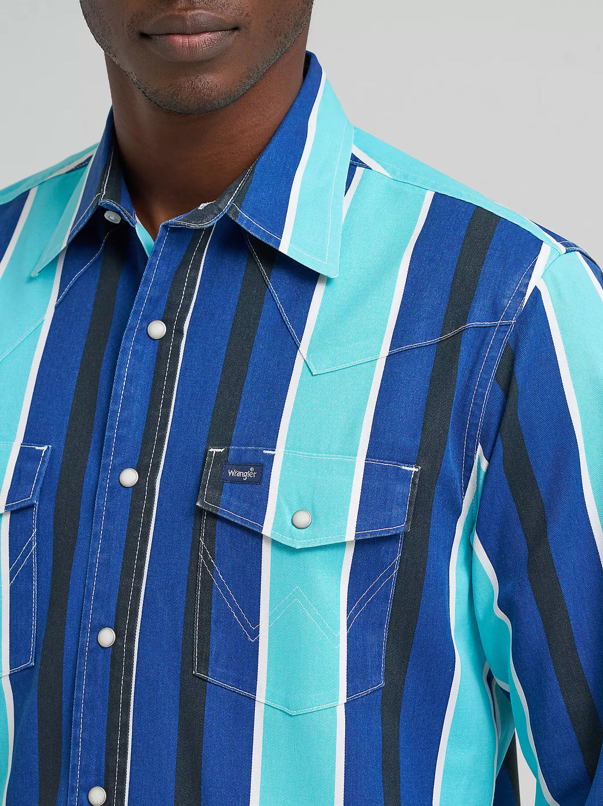 Wrangler Men's L/S Vintage Inspired Brushpopper Western Snap Work Shirt in Cobalt Storm