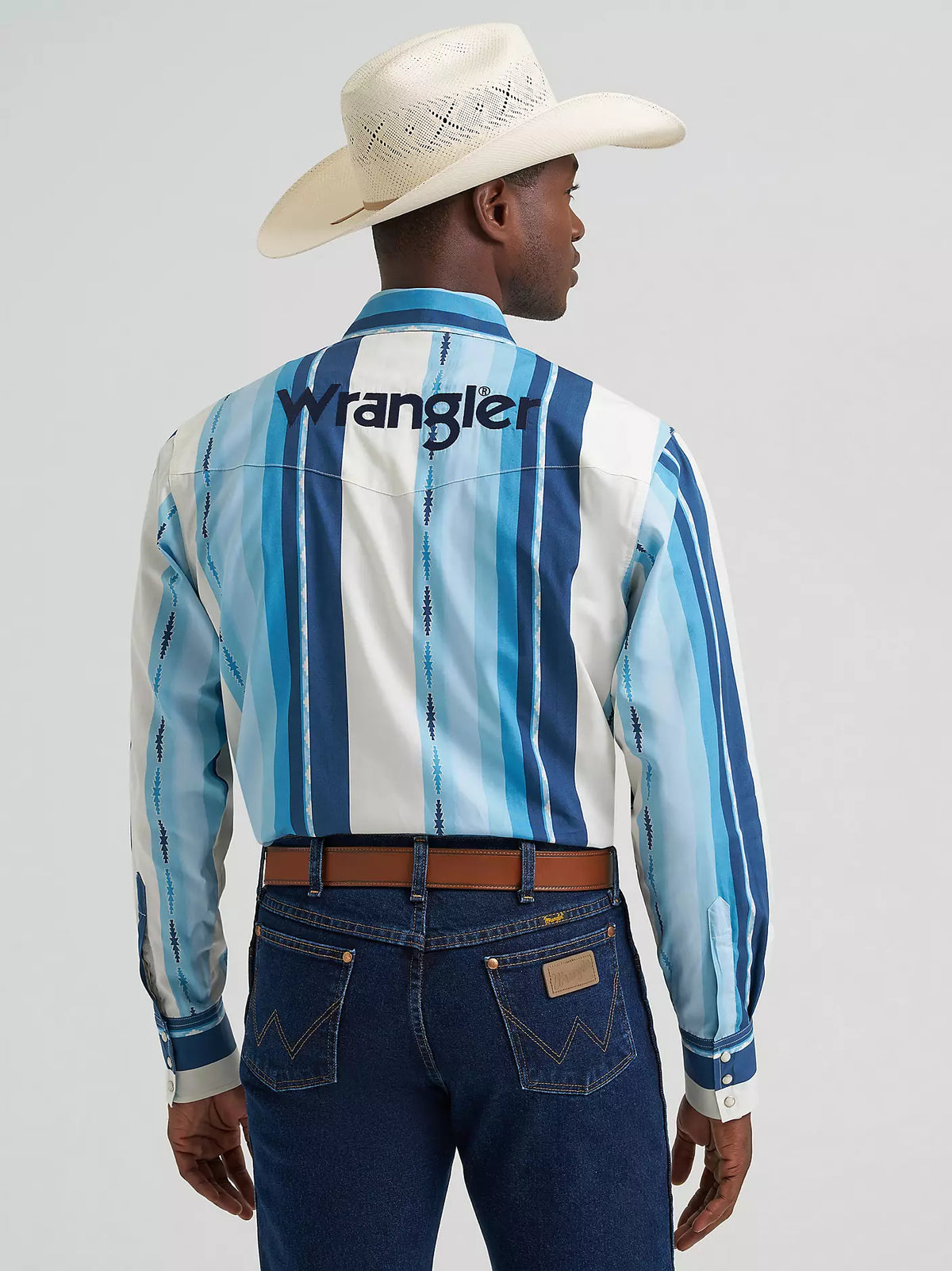 Wrangler Men's L/S Logo Striped Snap Shirt in Blue Clouds