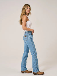 Wrangler Women's Original Cowboy Cut Slim Fit Jean in Antique Wash