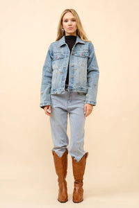 Women's Boot Stitch Denim Trucker Jacket in Medium Wash