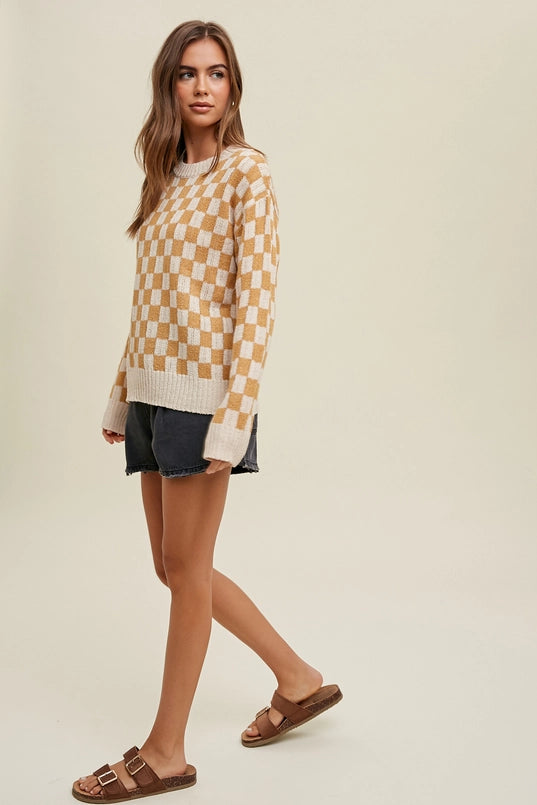 Women's Lightweight Checkered Pullover Sweater in Cream & Caramel