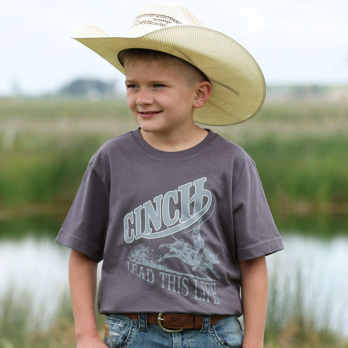 Cinch Youth Boy's Cinch Graphic Tee in Charcoal
