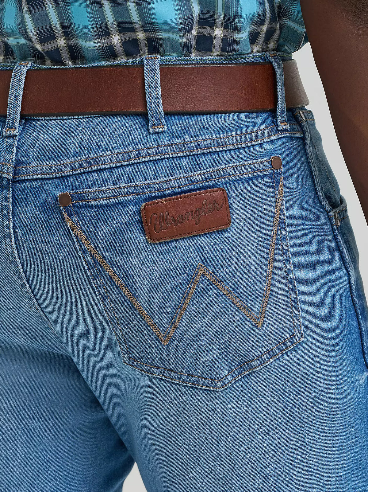 Wrangler Retro Men's Slim Fit Bootcut Jean in Blaine