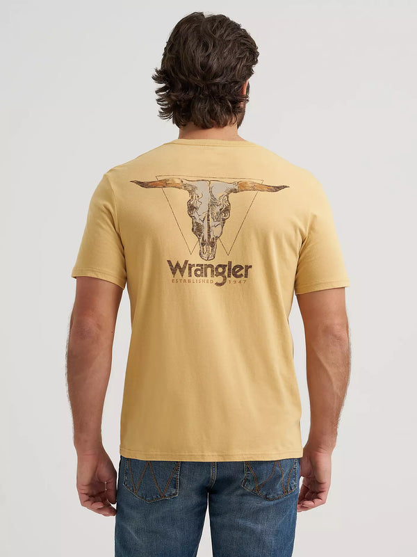 Wrangler Men's High Desert Skull Graphic T-Shirt in Curry Heather