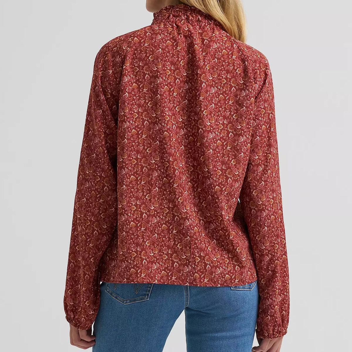 Wrangler Women's L/S Button Front Princess Blouse in Burgundy