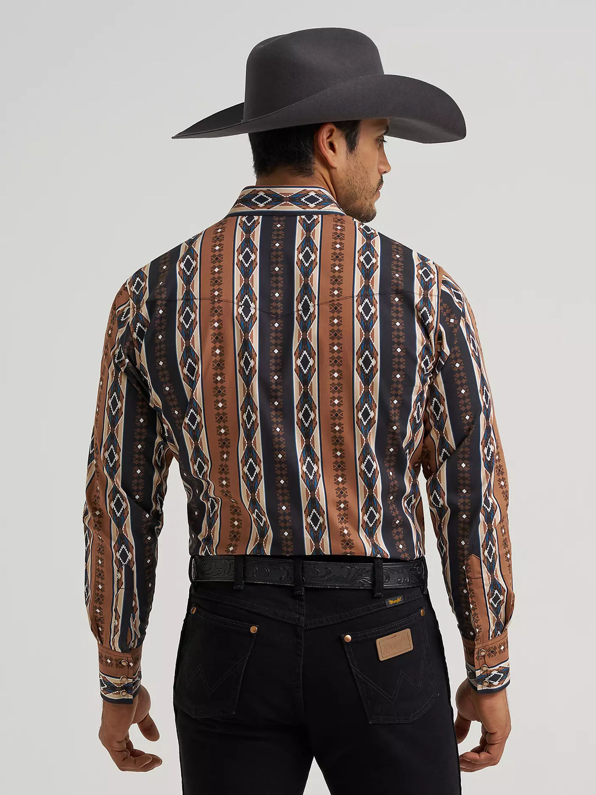 Wrangler Men's Checotah L/S Western Snap Shirt in Mocha
