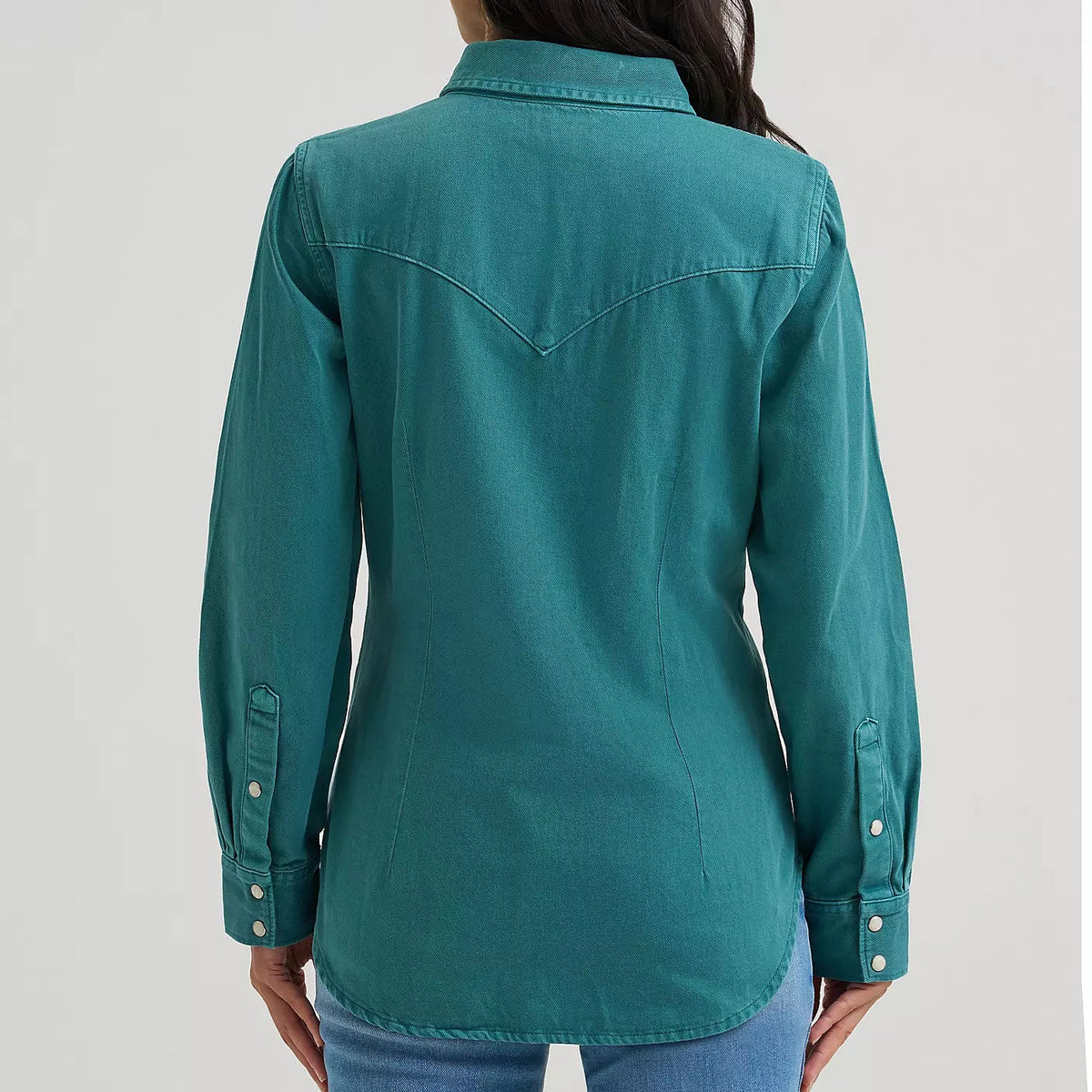Wrangler Retro® Women's Colorwash Iconic Western Snap Shirt in Turquoise