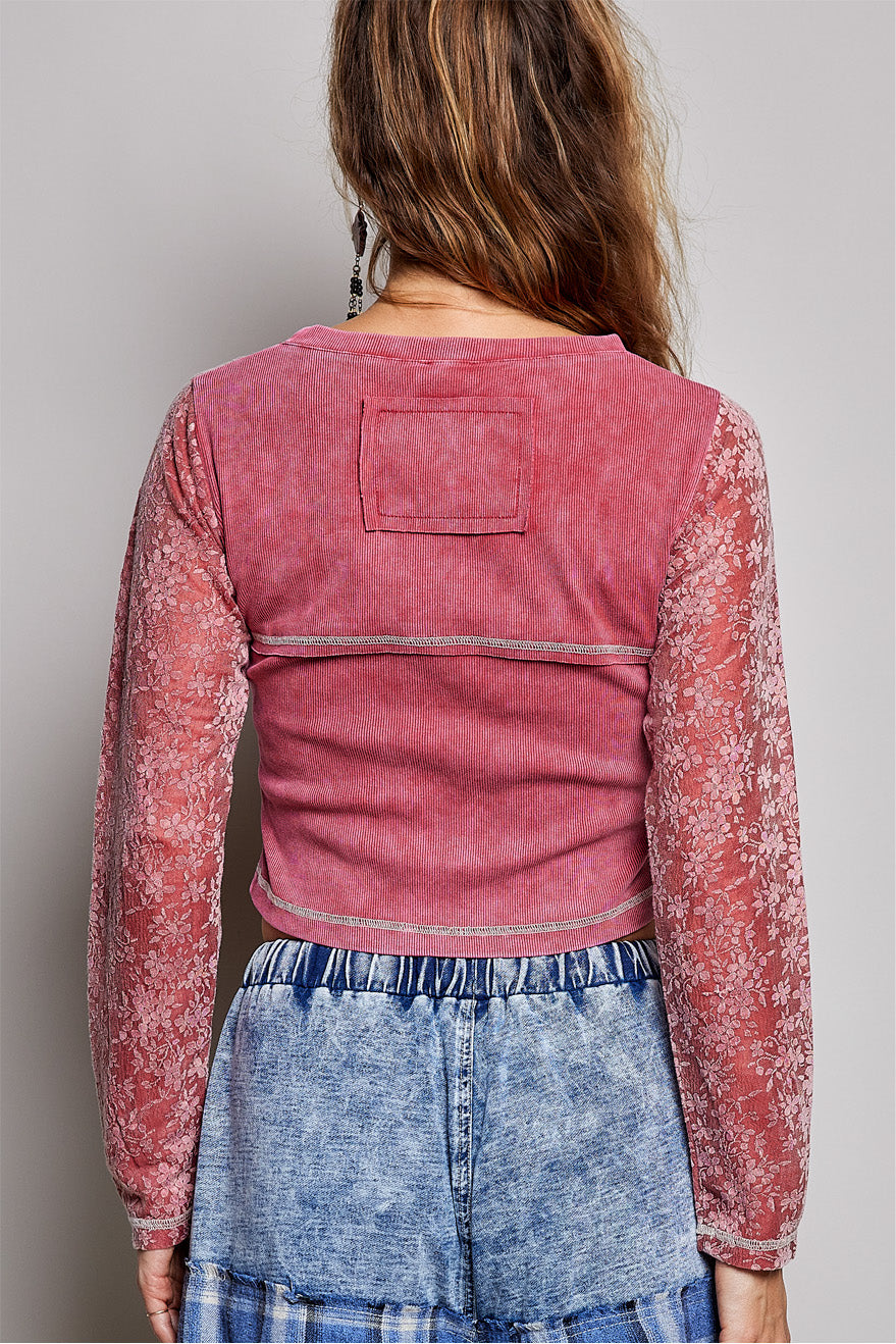 Women's Vintage Washed Crop Top in Dried Rose