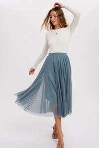 Women's Tulle Midi Skirt (Available in Two Colors)