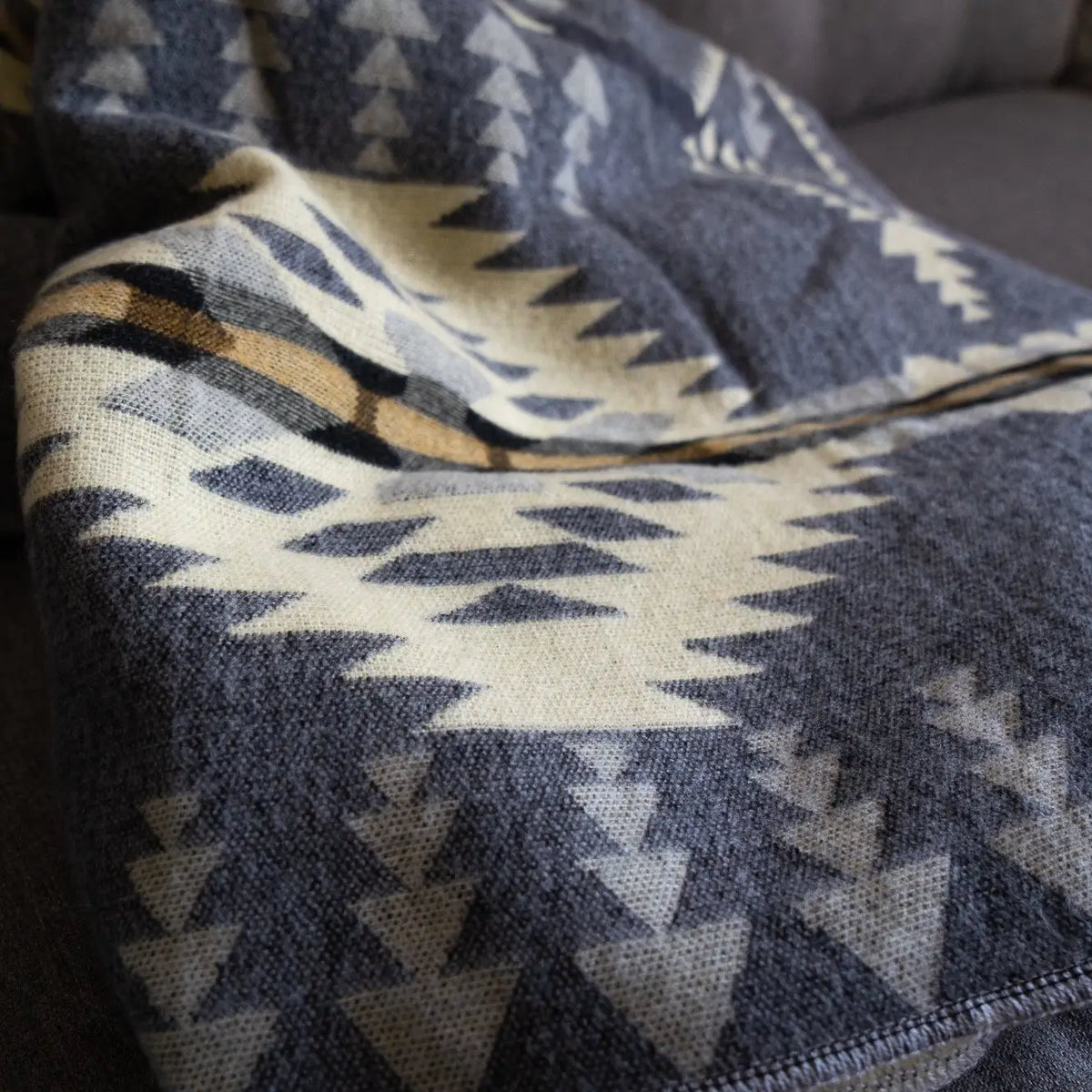 Andean Alpaca Wool Blanket-Cloud