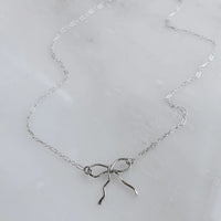 Derive Sterling Silver Bow Necklace