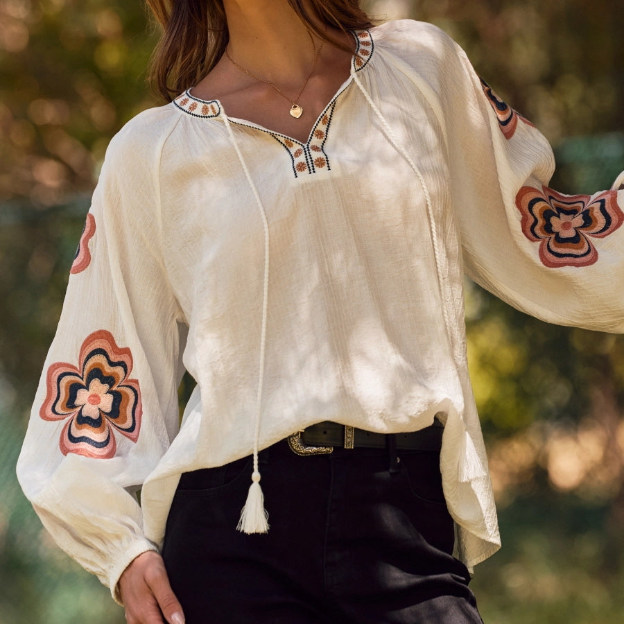 Women's L/S Loose Fit Blouse in White (Available in Regular & Plus Sizes)