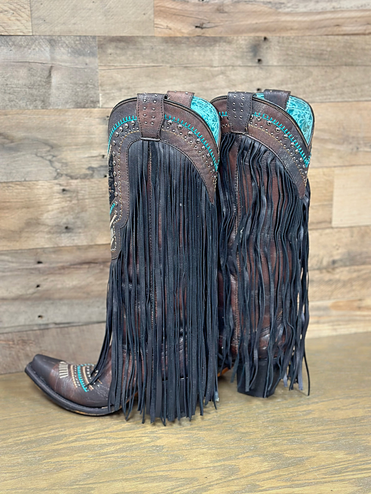 Corral Women's Black Embroidered Lamb Fringe Western Boot