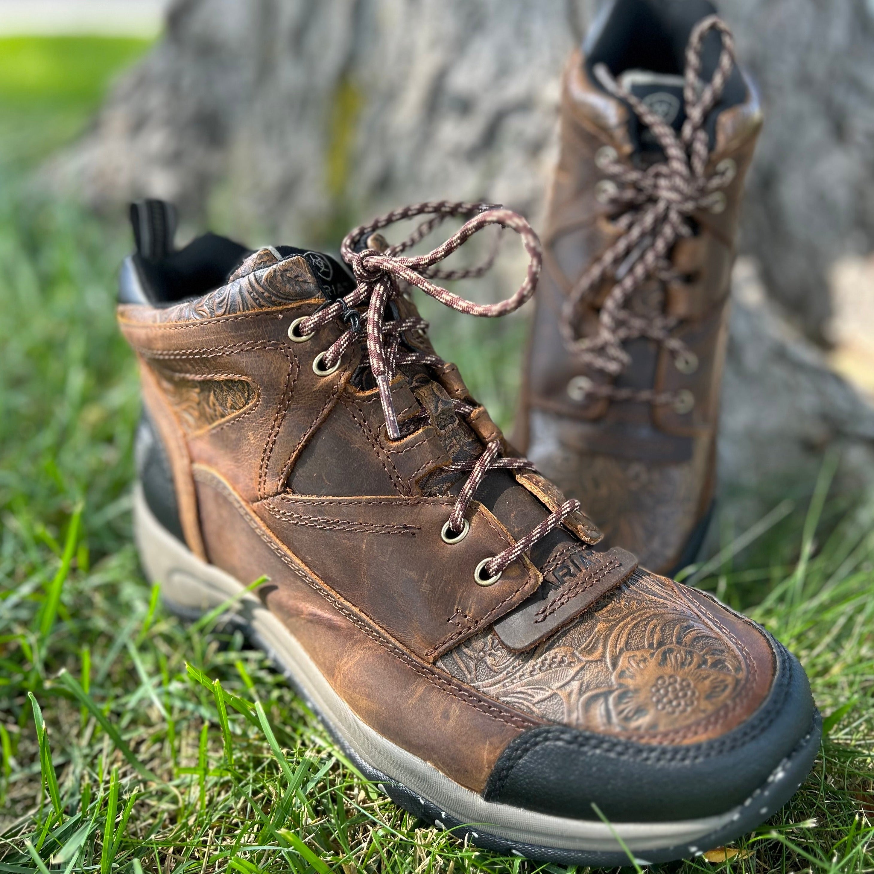 Womens ariat hiking outlet boots