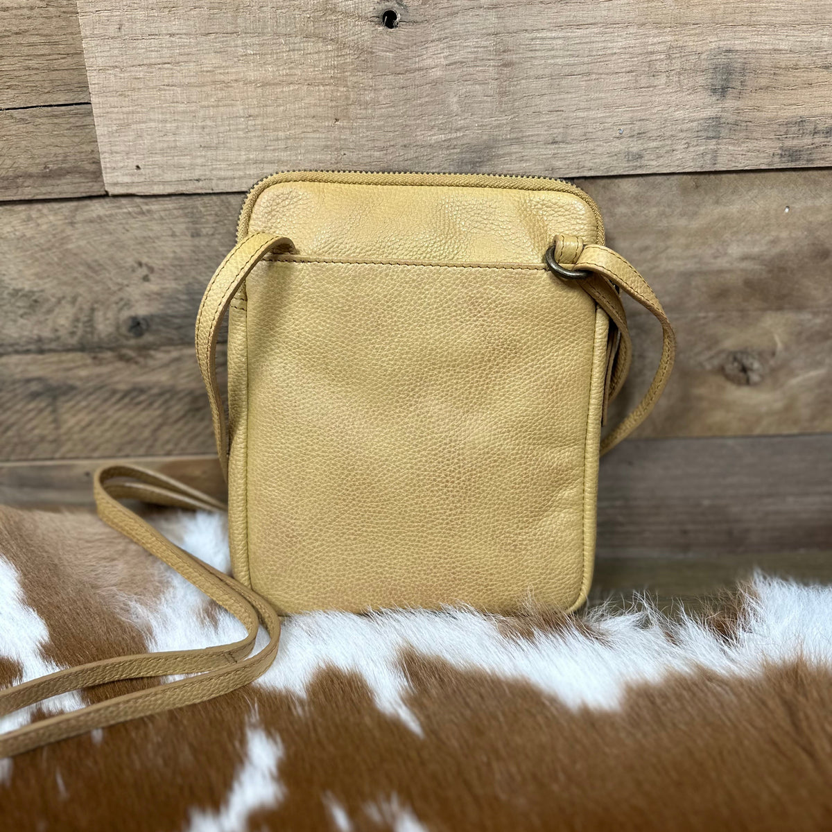 Scully Leather Ladies Concho Cross Body Bag