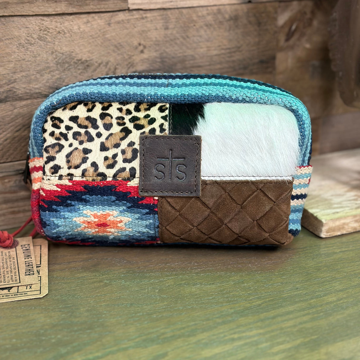 STS Ranchwear Chaynee Mountain Cosmetic Bag