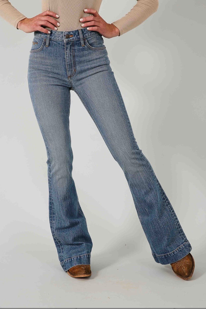 Bowie Stretch Flare Jeans Mid Blue - Women's Jeans | Saint + Sofia® UK