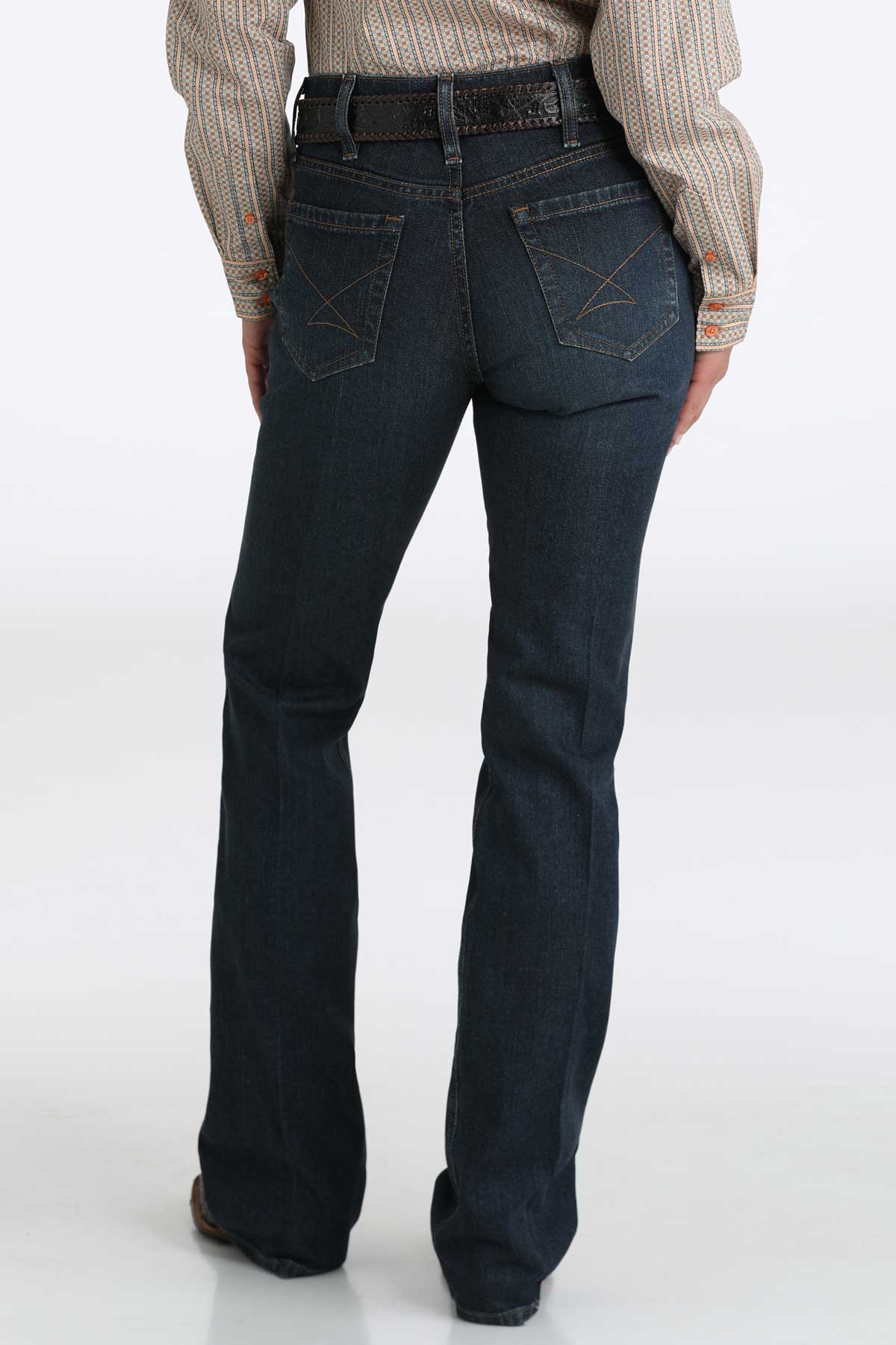Cinch Women's Performance Classic Boot Cut Jean in River Blue