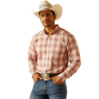 Ariat Men's Pro Series Knox Classic Fit Western Button Down Shirt in Coral/Plaid
