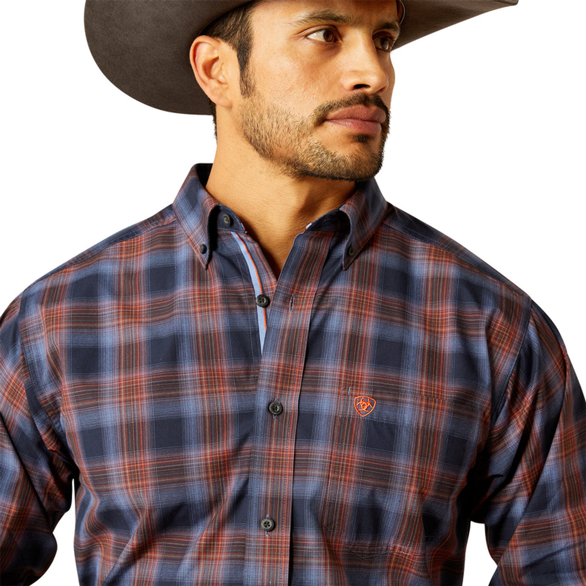 Ariat Men's Pro Series Tyler L/S Classic Fit Western Button Down Shirt in Dark Navy Red Plaid