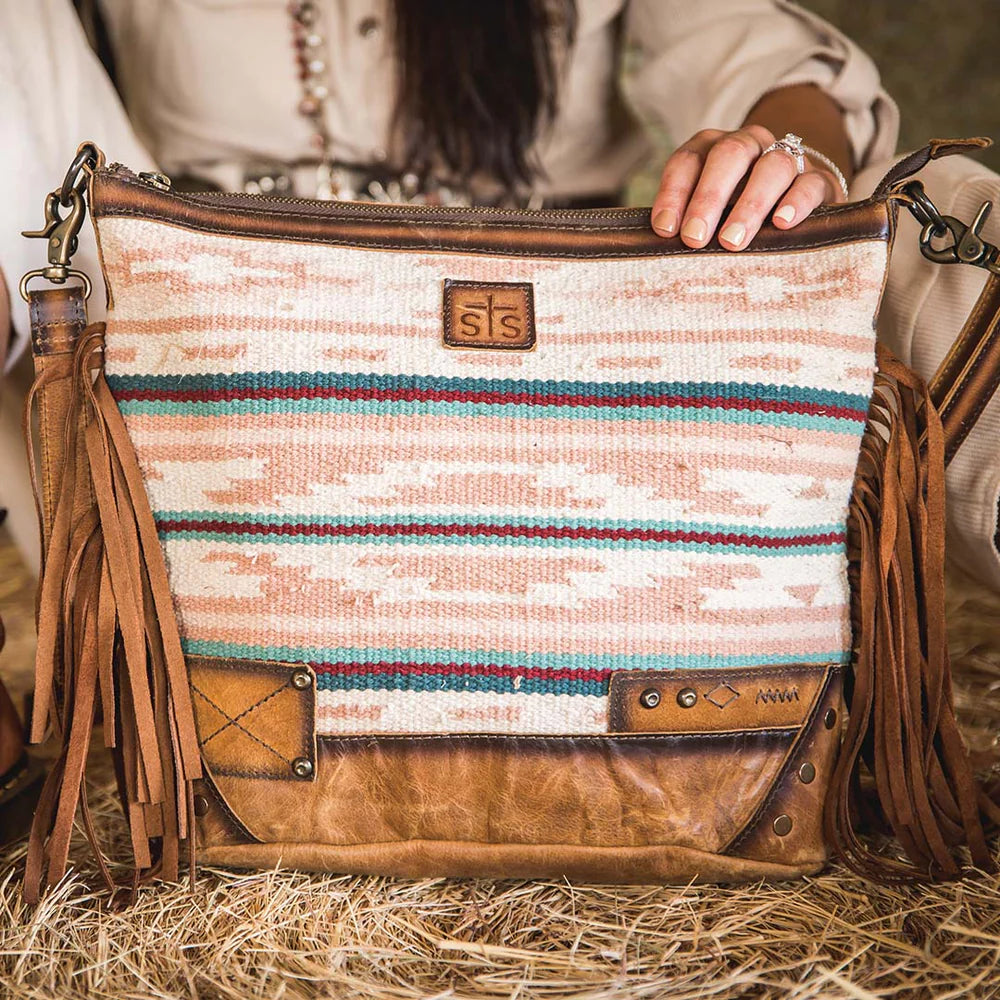 STS Ranchwear Palomino Serape Millie Mail Bag Branded Country Wear