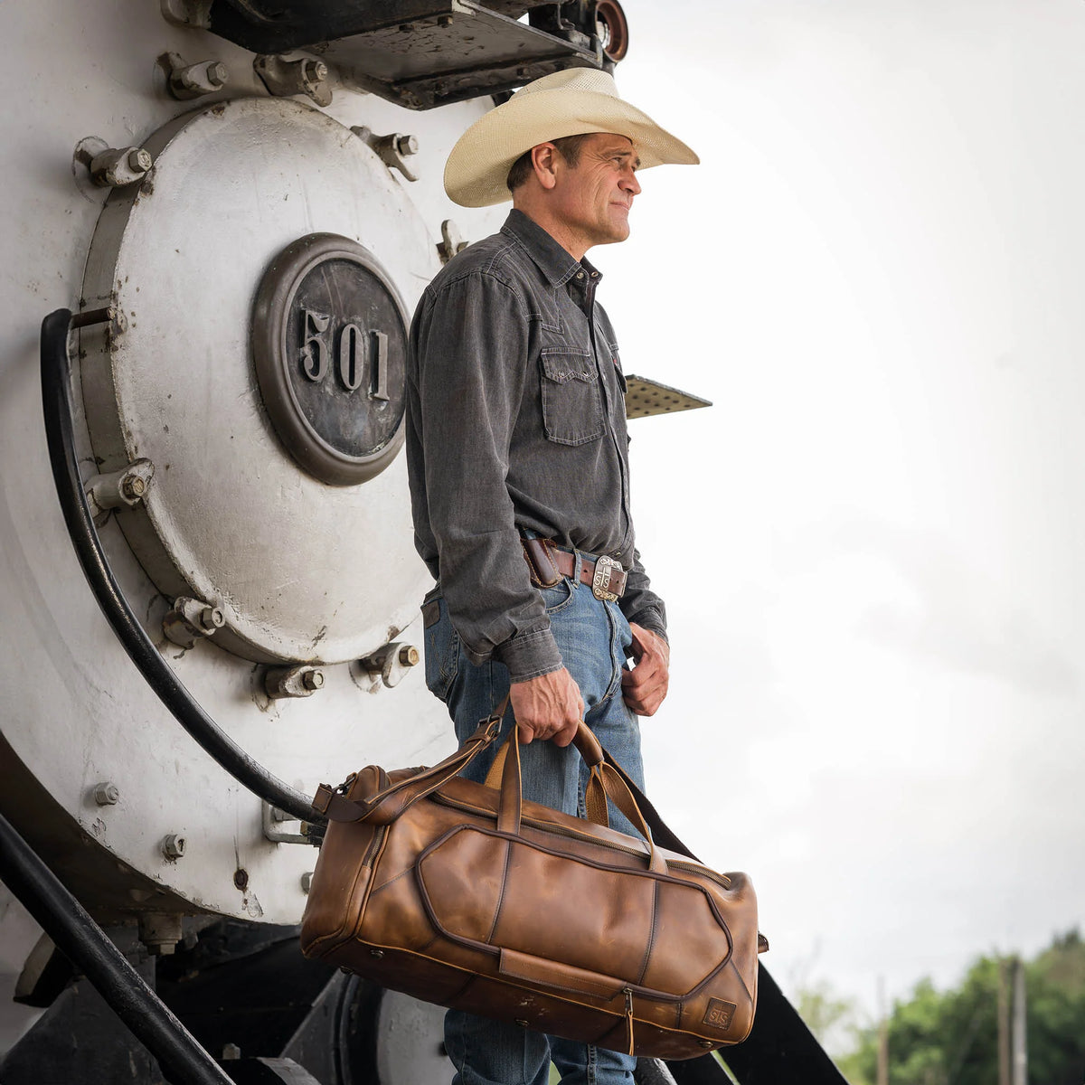STS Ranchwear Tucson Leather Duffle Bag