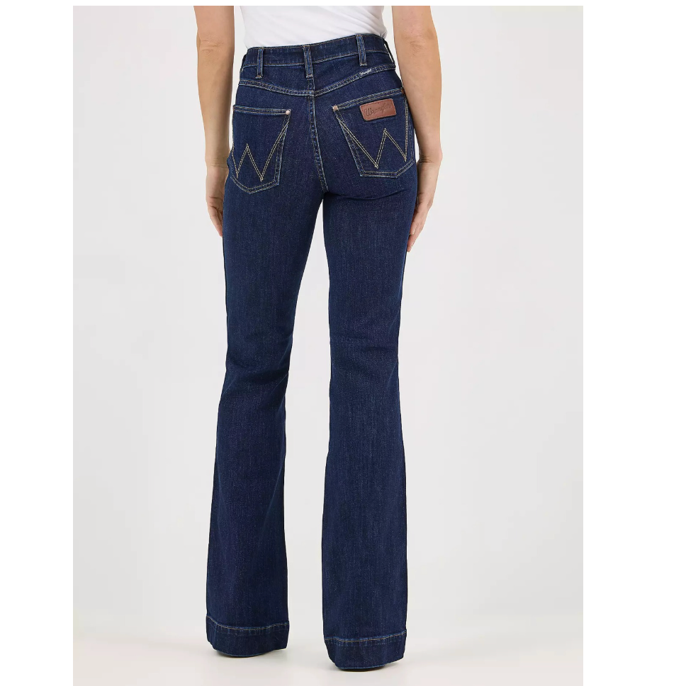Wrangler Retro Women's Bailey High Rise Trouser in Vanessa