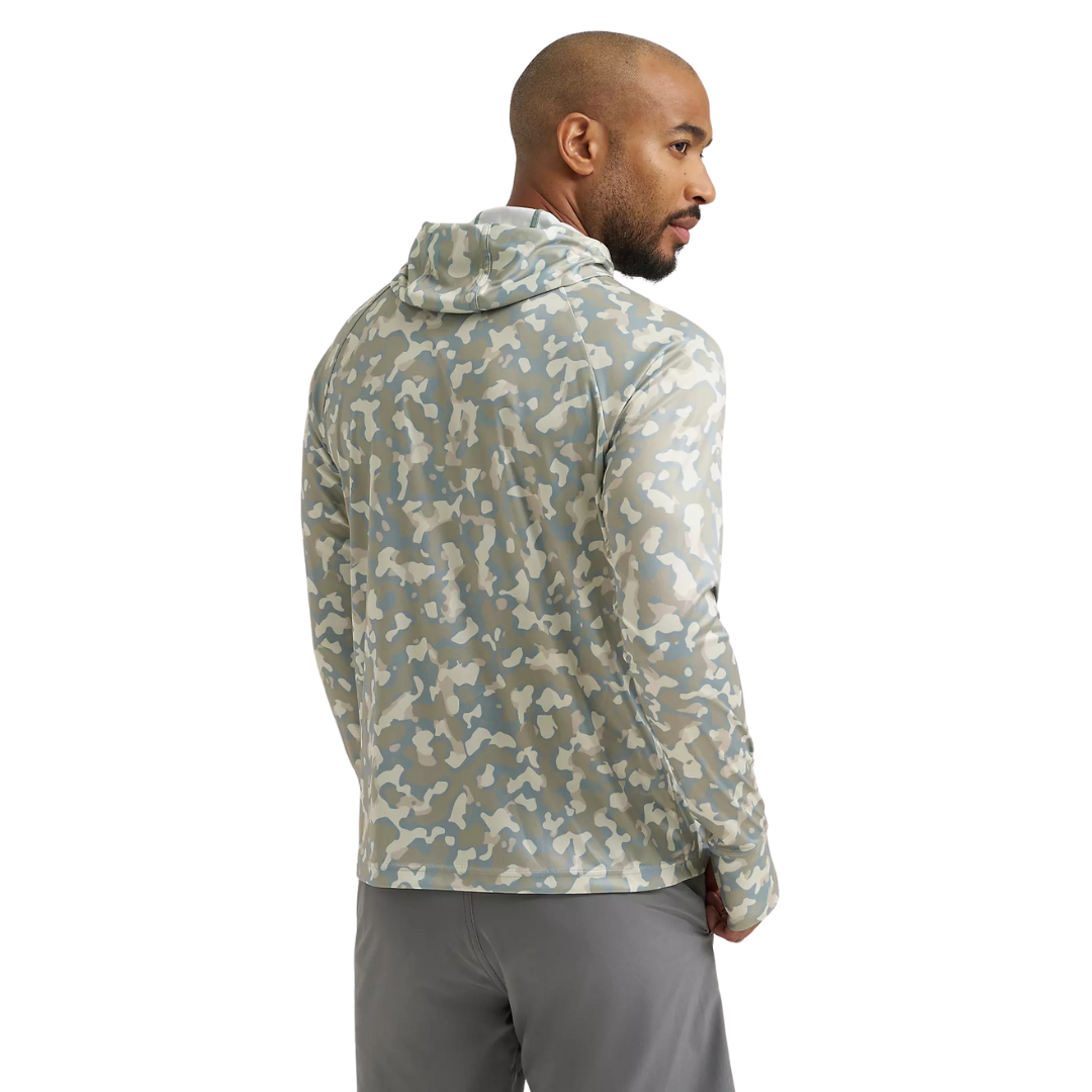Wrangler ATG Men's Hooded Sun Tee in Camo