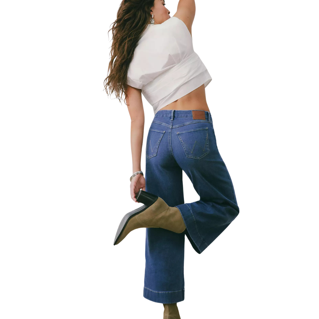 Wrangler Women's Bespoke High Rise Wide Leg Cropped Jean in Miranda