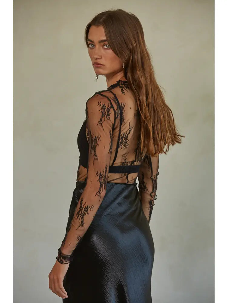 Women's Aubrey Jacquard Lace Long Sleeve Mock Neck Shirt in Black