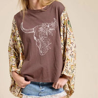 Women's Steerhead Western Graphic Kaftan Sleeve Top