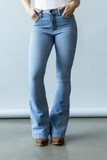 Kimes Ranch Women's Jennifer Light Wash Ultra High Rise Flare Jean