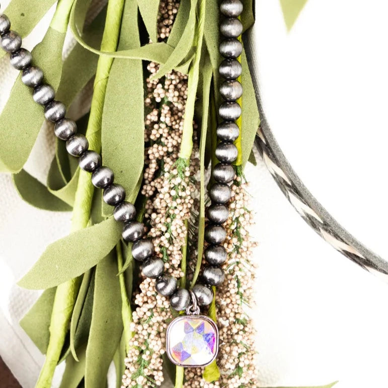 8" Long Navajo Pearl Pendant Necklace