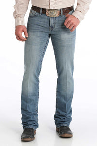 Cinch Men's Ian Slim Fit Bootcut Jean in Medium Stonewash