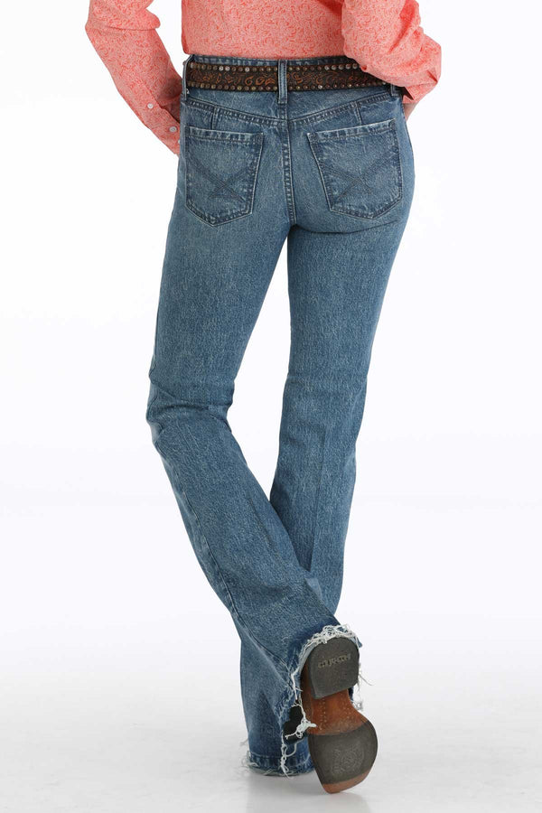 Cinch Women's Lynden Slim Trouser in Light Wash
