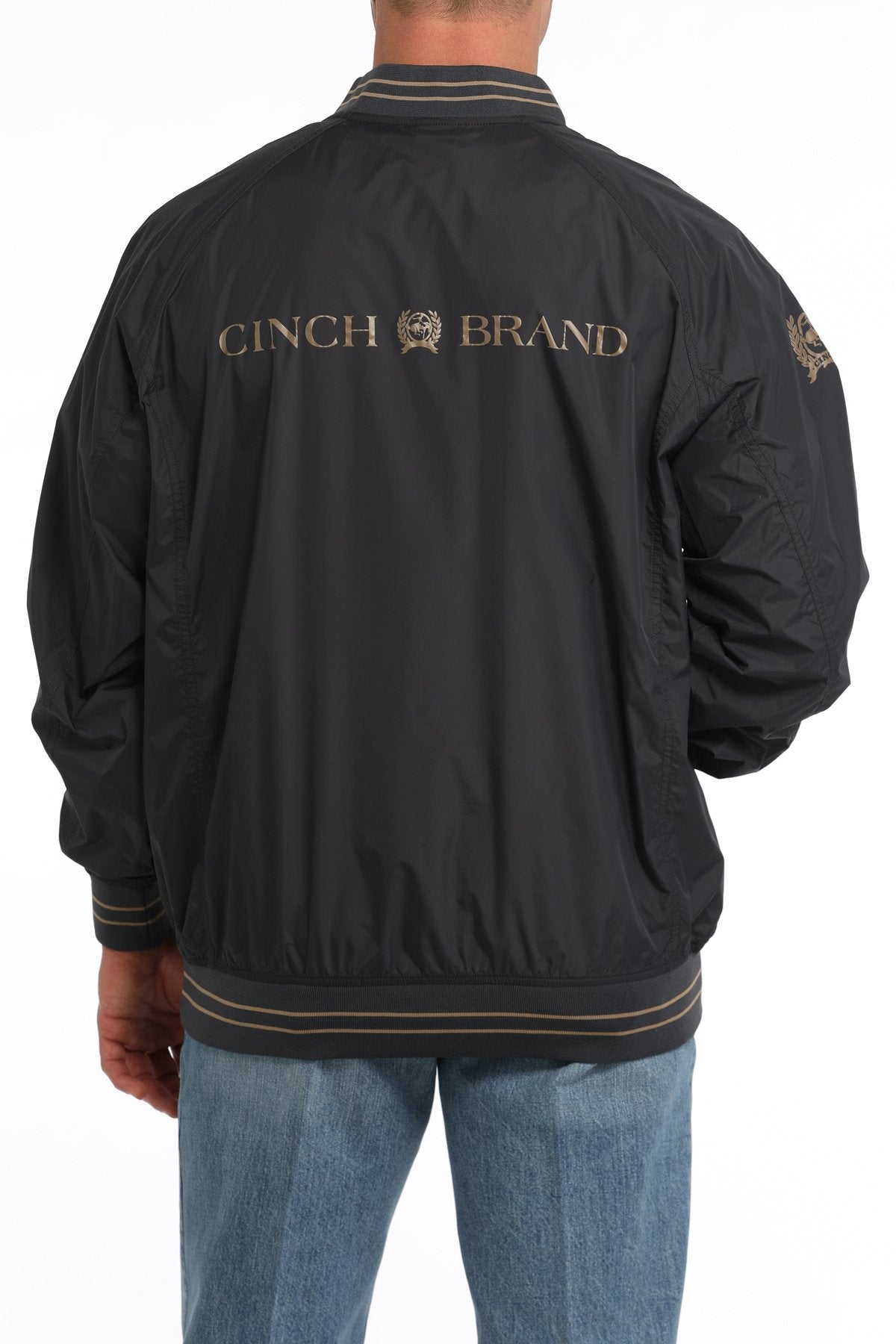 Cinch Men's Vintage Nylon Pullover Windbreaker in Charcoal