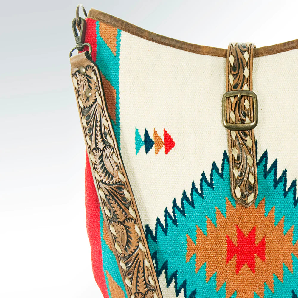 The Maddox Saddle Blanket Purse - Cream & Red – Triangle T Boutique