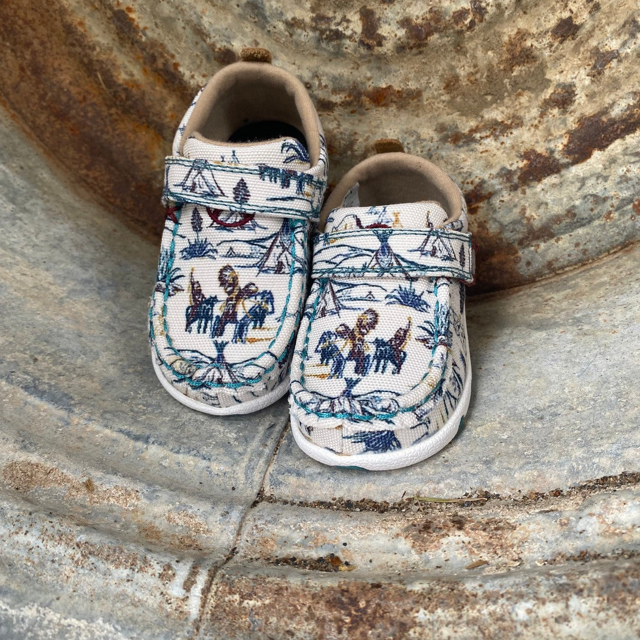 Twisted x on sale infant driving mocs