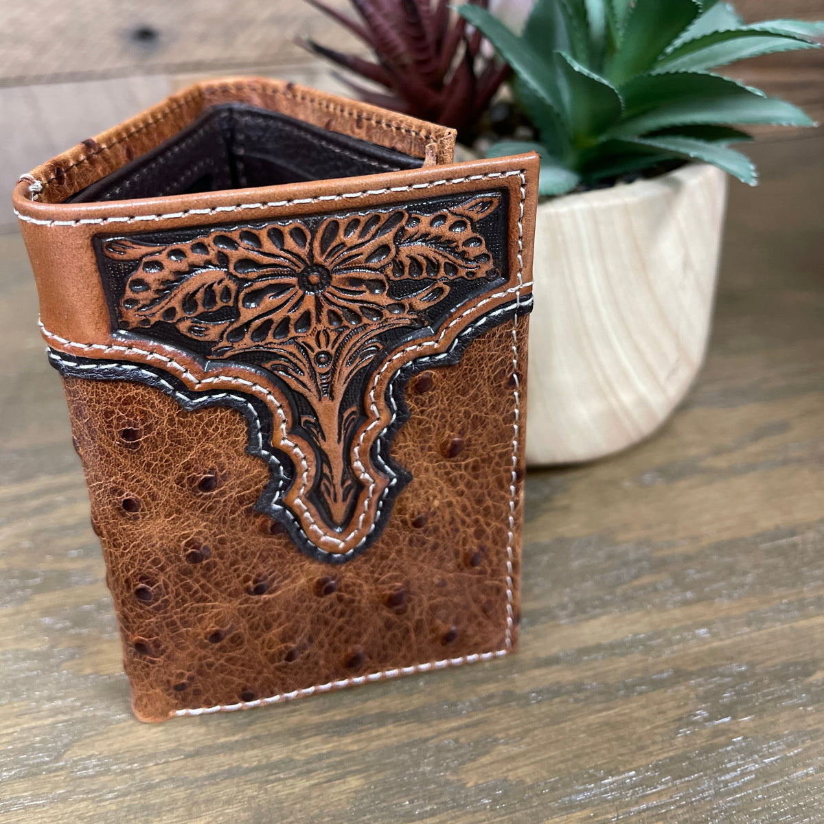 Ariat Grain Leather Ostrich Print Trifold Wallet