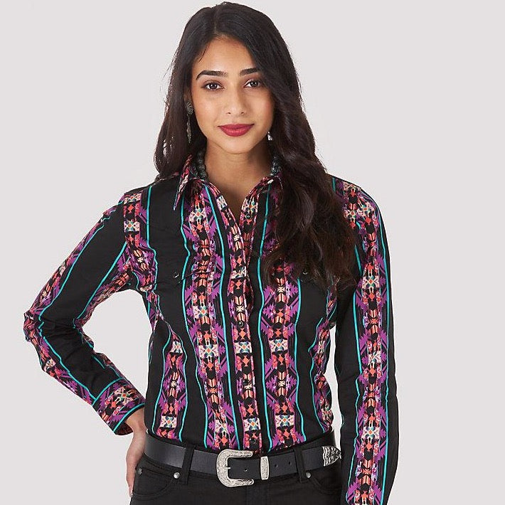 Wrangler Retro Women’s Aztec-Geo Stripe Western Snap Shirt