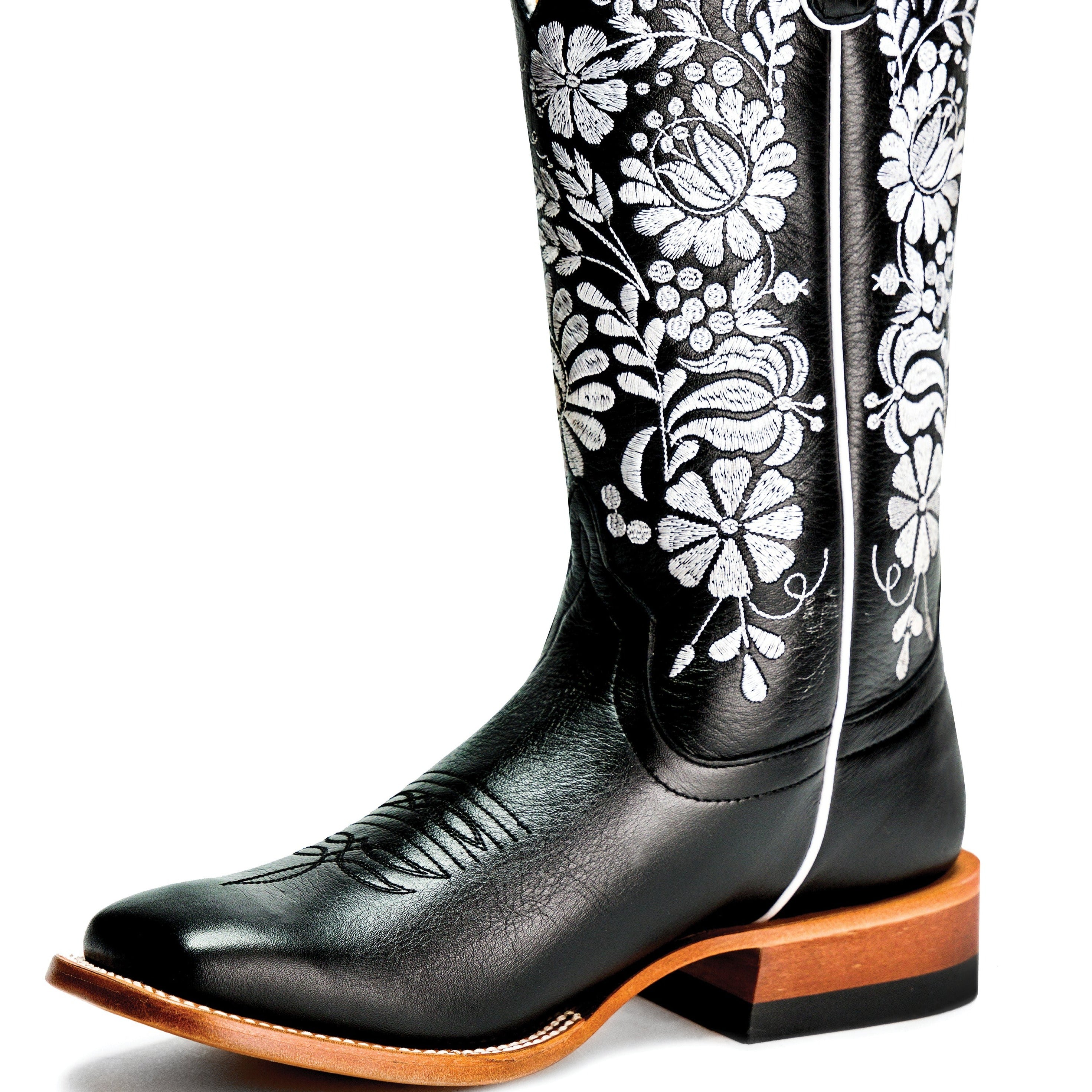 Cowboy boot clearance brands women's